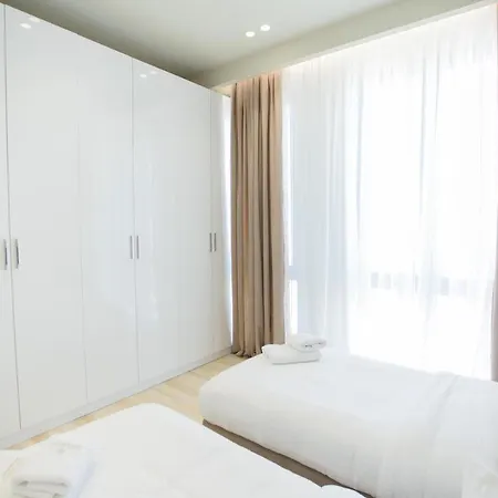 Apartman Lake Drive & *